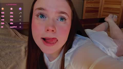 Snapshot of sunnyrisha chatting on January 13, 3:47 pm Risha online show from January 13, 3:47 pm