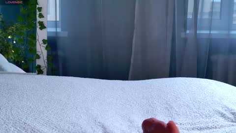 Snapshot of sunnyrisha chatting on September 14, 5:06 am Risha online show from September 14, 5:06 am