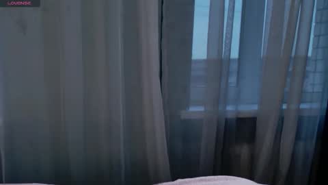 Snapshot of sunnyrisha chatting on October 5, 5:06 am Risha online show from October 5, 5:06 am