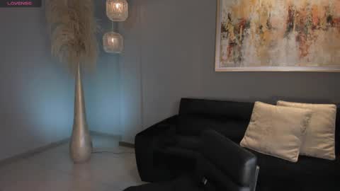 Sunny Rivers online show from March 5, 9:15 pm