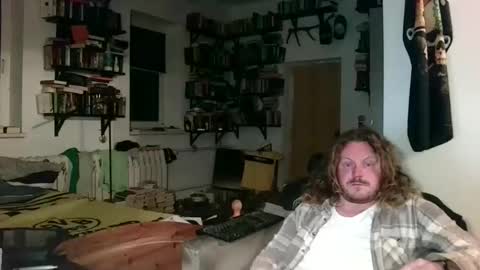 Snapshot of sunr1sa chatting on November 5, 5:46 pm sunr1sa online show from November 5, 5:46 pm