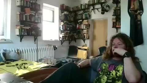 Snapshot of sunr1sa chatting on November 16, 1:39 pm sunr1sa online show from November 16, 1:39 pm