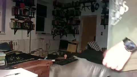 Snapshot of sunr1sa chatting on November 25, 5:51 am sunr1sa online show from November 25, 5:51 am