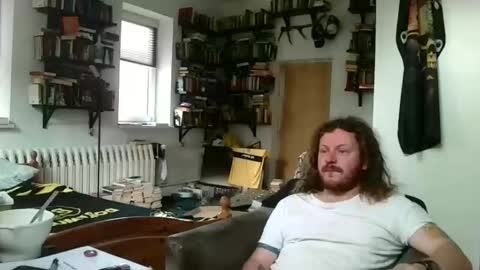 Snapshot of sunr1sa chatting on November 30, 7:45 am sunr1sa online show from November 30, 7:45 am