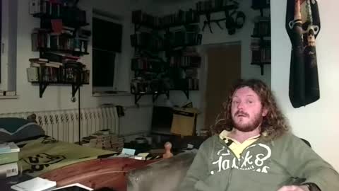 Snapshot of sunr1sa chatting on December 3, 5:15 am sunr1sa online show from December 3, 5:15 am