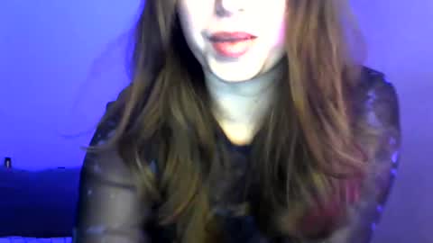 Lisa online show from March 12, 2:34 pm