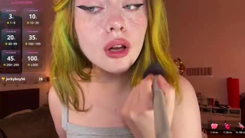 Snapshot of sunshine_lina chatting on March 17, 6:17 am Lina online show from March 17, 6:17 am