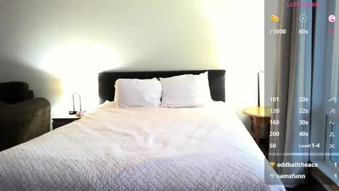 Snapshot of sunshine_pixie chatting on November 15, 12:30 am Sunray online show from November 15, 12:30 am