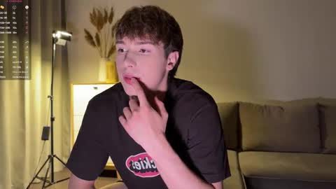 sunshinealex online show from October 2, 1:56 am