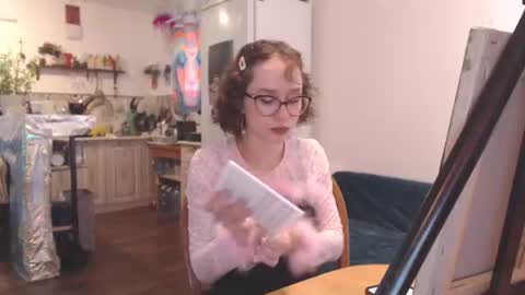 Snapshot of sunshinehella chatting on July 31, 7:41 am Hella online show from July 31, 7:41 am