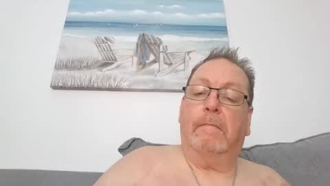 Sunspotbaby online show from July 19, 8:45 pm