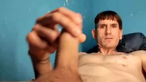 Snapshot of sunsweetsavage chatting on October 23, 10:03 am BIGDGEE online show from October 23, 10:03 am