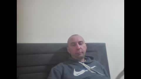 super42835015 online show from January 18, 6:23 pm