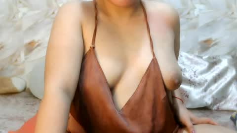 Snapshot of superb_ass25 chatting on July 24, 3:43 pm KIMZY online show from July 24, 3:43 pm