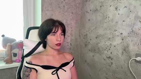 Snapshot of superbdolls chatting on July 9, 7:23 am Milana Scarlett online show from July 9, 7:23 am