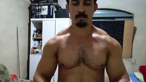 Snapshot of superbigmr chatting on July 20, 9:39 pm james online show from July 20, 9:39 pm
