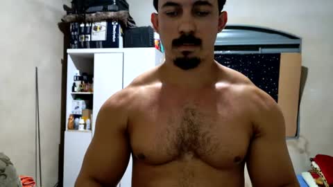 Snapshot of superbigmr chatting on July 22, 9:17 pm james online show from July 22, 9:17 pm