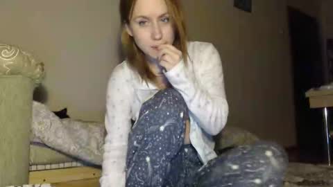 Annie online show from February 14, 6:48 pm