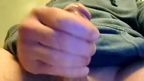 superflieseyes online show from November 27, 10:39 am