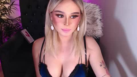 CARMINA online show from December 11, 5:00 am