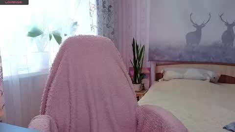 Snapshot of superhotgirlhere chatting on June 3, 7:44 am Sweet Anna online show from June 3, 7:44 am