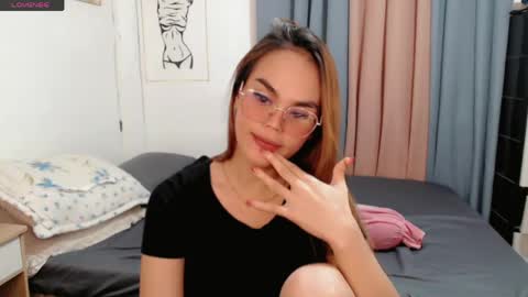 Im val online show from April 30, 1:28 pm