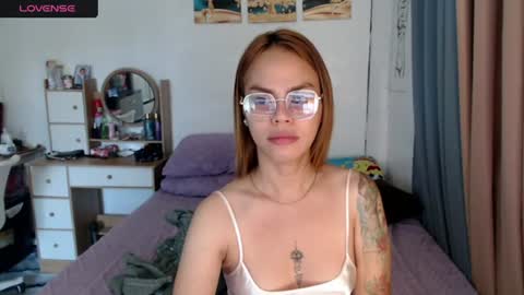 Im val online show from July 7, 11:20 pm