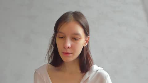 Una online show from February 10, 6:39 am