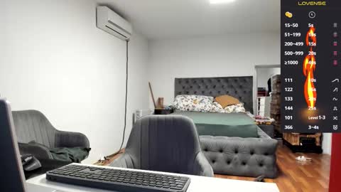 Snapshot of supermanboyxxl chatting on October 7, 5:48 am supermanboyxxl online show from October 7, 5:48 am