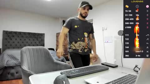 Snapshot of supermanboyxxl chatting on March 23, 6:39 am supermanboyxxl online show from March 23, 6:39 am