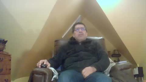 Snapshot of supermasturbador37cam chatting on January 14, 12:14 pm supermasturbador37cam online show from January 14, 12:14 pm