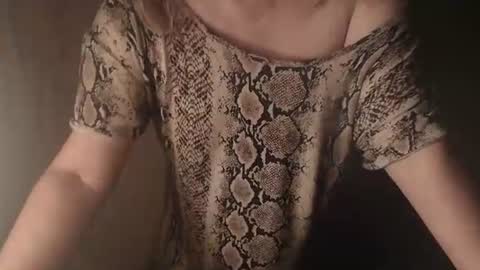 supernipll online show from June 21, 1:19 am