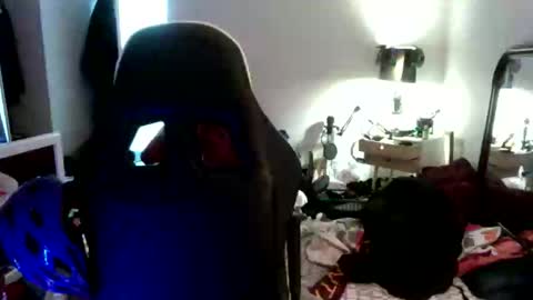 Snapshot of superslutman chatting on February 15, 7:49 am Phillup Slutz online show from February 15, 7:49 am