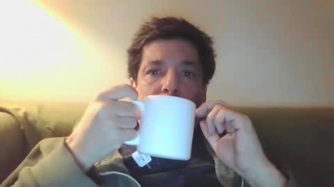 Snapshot of supersour chatting on February 27, 12:54 am supersour online show from February 27, 12:54 am