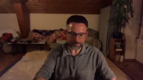 supersquirrel81 online show from January 5, 6:55 pm