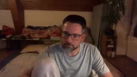 supersquirrel81 online show from January 13, 6:24 pm