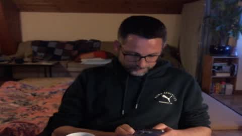 Snapshot of supersquirrel81 chatting on May 6, 6:46 pm supersquirrel81 online show from May 6, 6:46 pm