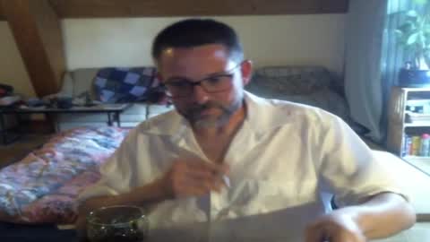 Snapshot of supersquirrel81 chatting on May 19, 4:24 pm supersquirrel81 online show from May 19, 4:24 pm