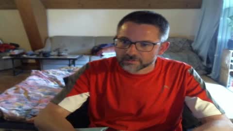 Snapshot of supersquirrel81 chatting on May 24, 2:22 pm supersquirrel81 online show from May 24, 2:22 pm