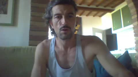 Snapshot of supertrampo3 chatting on July 5, 3:52 pm supertrampo3 online show from July 5, 3:52 pm