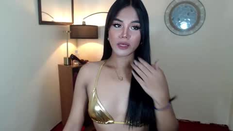 Snapshot of supertrushka chatting on September 24, 12:41 pm clainyy online show from September 24, 12:41 pm