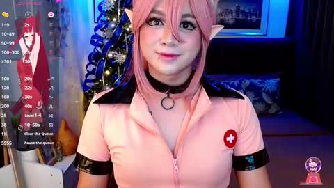 Snapshot of supreme_deity chatting on December 11, 11:51 am DIANNA online show from December 11, 11:51 am