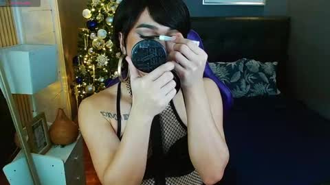 Snapshot of supreme_deity chatting on October 30, 10:27 am DIANNA online show from October 30, 10:27 am