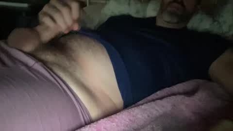 SurfGuy82 online show from November 13, 4:22 am