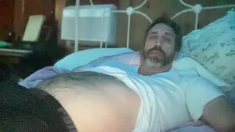 SurfGuy82 online show from December 3, 5:26 am