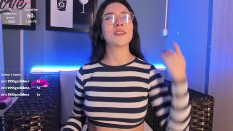Snapshot of susa1userma_ chatting on December 24, 3:16 am Susann online show from December 24, 3:16 am