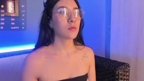 Snapshot of susa1userma_ chatting on December 29, 5:21 am Susann online show from December 29, 5:21 am