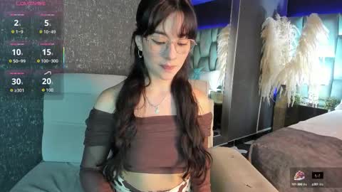 Snapshot of susa1userma_ chatting on October 13, 7:14 pm Susann online show from October 13, 7:14 pm