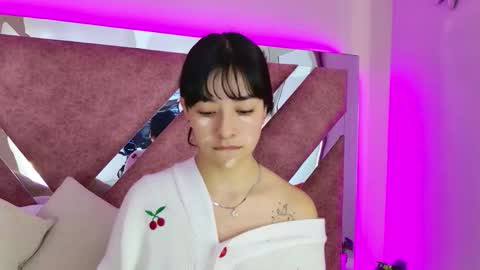 Susann online show from February 6, 11:35 am