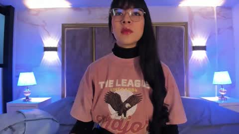 Susann online show from February 16, 11:39 am